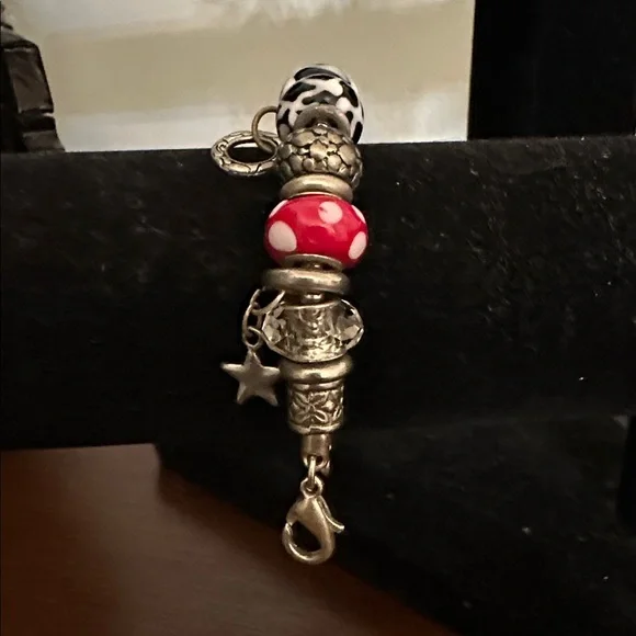 Classic Pandora Bead Red & Silver Key To My Heart Bracelet - Picture 2 of 2